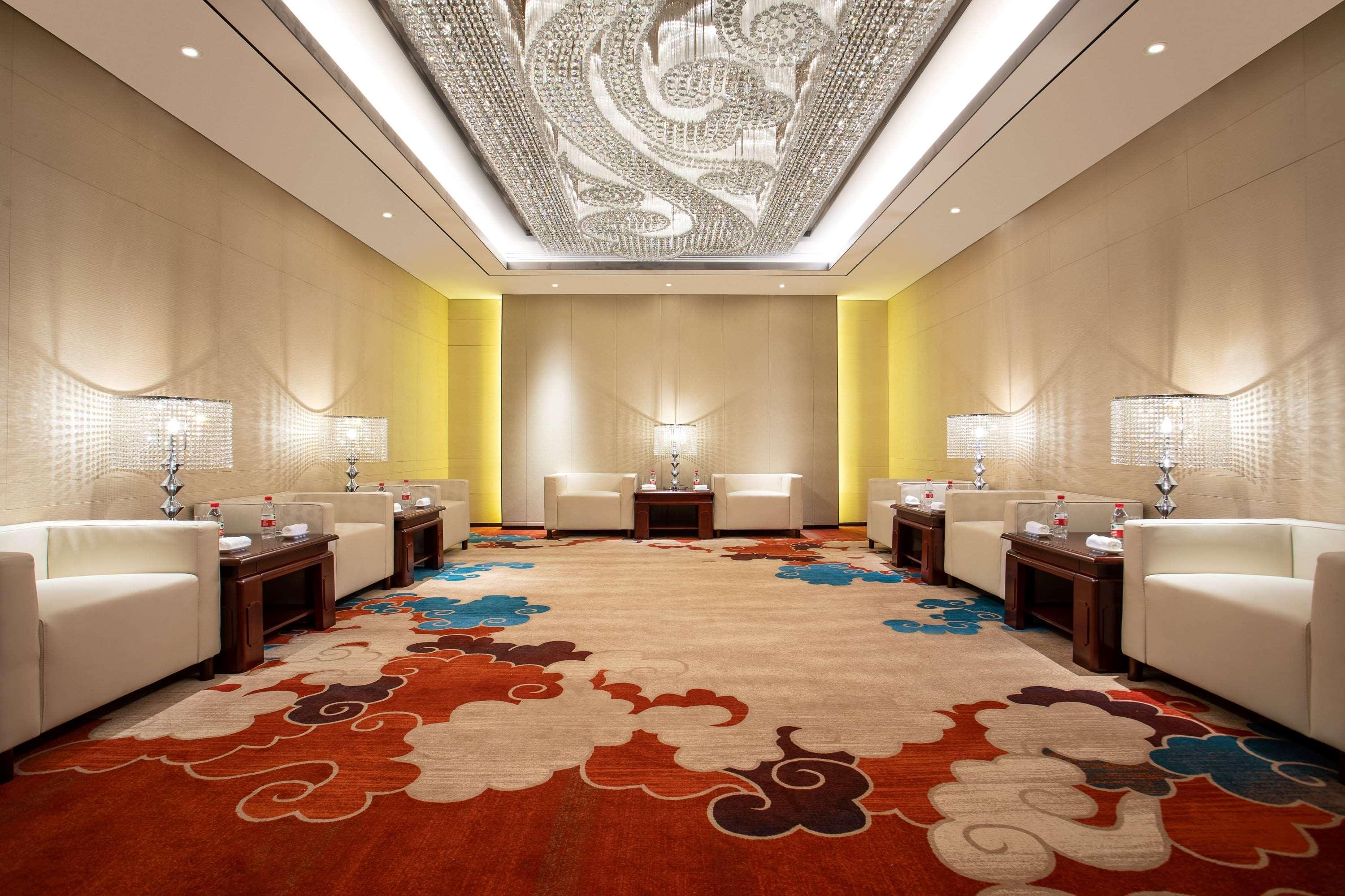 Ramada Wyndham Zhengzhou Xinzheng Hotel Xinzheng  Exterior foto